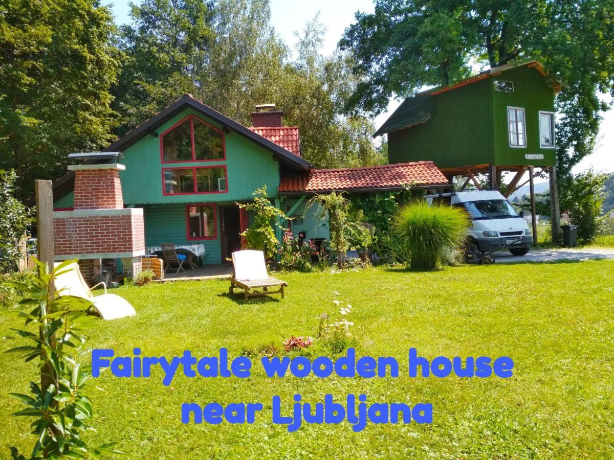Fairytale Wooden House By Ljubljana Villa Grosuplje Bagian luar foto